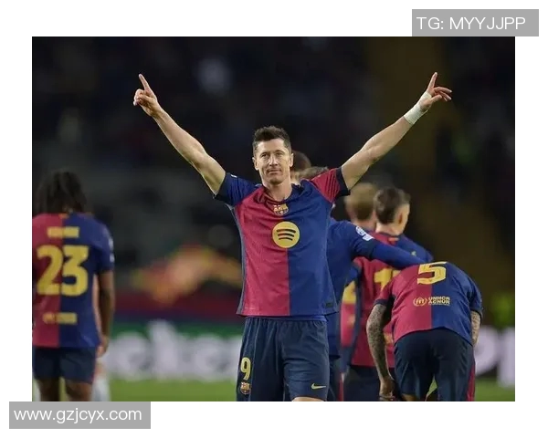 国王杯激战瓦伦西亚迎战巴塞罗那争夺晋级名额的关键之战